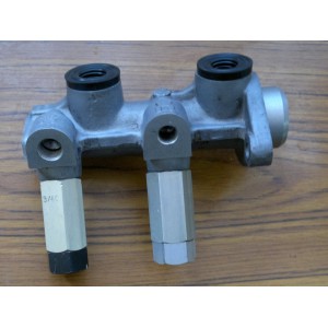 Цилиндр главный тормозной Ланос, Сенс Tecnodelta Цилиндр главный тормозной Ланос, Сенс Tecnodelta