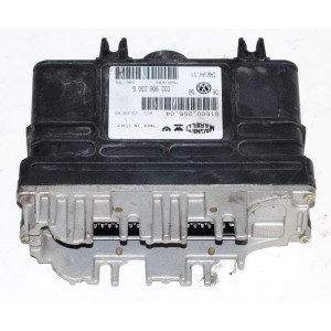 Блок управления двигателем 1.6i vw VW GOLF III