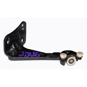 Ролики боковой двери лев низ VW CADDY III