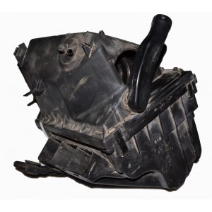 Корпус воздушного фильтра 00- 1.8 20V vw VW PASSAT B5