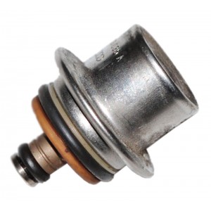 Датчик давления топлива в рейке 1.4 16V vw VW POLO