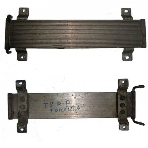 Радиатор топливный 1.9TDI vw VW TRANSPORTER T5 Радиатор топливный 1.9TDI vw VW TRANSPORTER T5