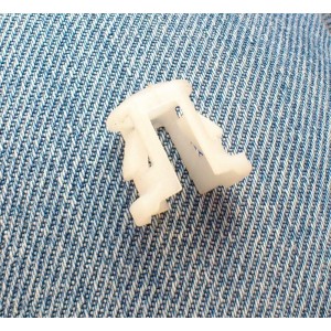 Защелка фильтра топливного Ланос, Авео, Лачетти и др (DW) Защелка фильтра топливного Ланос, Авео, Лачетти и др (DW)