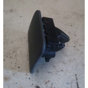 Замок бардачка Ланос (GM) Замок бардачка Ланос (GM)