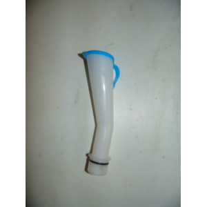 Горловина заливная бачка омывателя Авео (GM) Горловина заливная бачка омывателя Авео (GM)