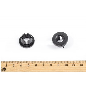 Втулка направляющая заднего сиденья Ланос (GM)