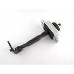 Ограничитель двери Авео 2,4 хэчбек 5 дв задний правый (GM) Ограничитель двери Авео 2,4 хэчбек 5 дв задний правый (GM)