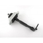 Ограничитель двери Авео 2,4 хэчбек 5 дв задний левый (GM) Ограничитель двери Авео 2,4 хэчбек 5 дв задний левый (GM)