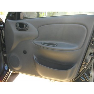 Обшивка двери передней правой под механ. стеклоподьемник Ланос (ОЕ)