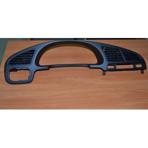 Облицовка щитка приборов Ланос черная в сборе (ОЕ) Облицовка щитка приборов Ланос черная в сборе (ОЕ)