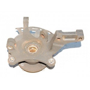 Кулак поворотный Такума передний левый (GM)