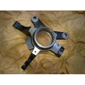 Кулак поворотный Авео передний левый (Shin Kum)