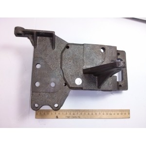 Кронштейн крепления компрессора Ланос 1,4 (ZAZ) OE Кронштейн крепления компрессора Ланос 1,4 (ZAZ) OE