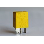 Реле поворотов Опель, вентилятора Ланос желтое (GM) без упаковки Реле поворотов Опель, вентилятора Ланос желтое (GM) без упаковки