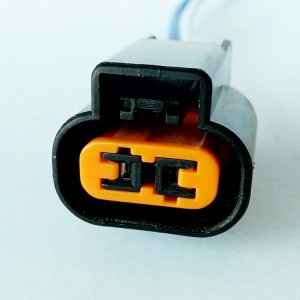 Разъем противотуманок Авео с 2-мя конт (PL) Разъем противотуманок Авео с 2-мя конт (PL)