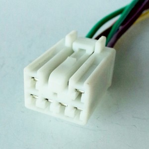 Разъем кнопок стеклоподъемников Ланос на 4 кнопки (PL) Разъем кнопок стеклоподъемников Ланос на 4 кнопки (PL)