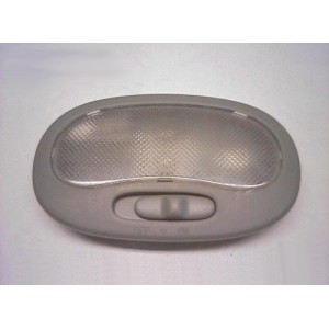 Фонарь освещения салона Авео 3 центральный в сборе серый (GM) Фонарь освещения салона Авео 3 центральный в сборе серый (GM)