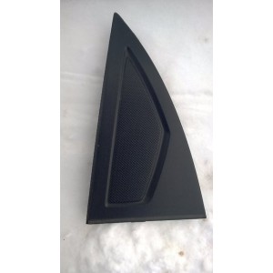 Уголок задней двери наружный правый Лачетти вагон (GM)