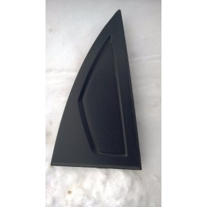 Уголок задней двери наружный левый Лачетти вагон (GM)