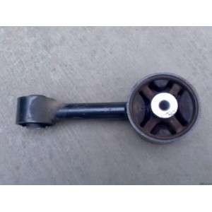 Тяга реактивная Такума передняя верхняя (GM)