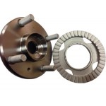 Ступица заднего колеса Леганза 15" с АВС на 4 шпильки (GM) Ступица заднего колеса Леганза 15" с АВС на 4 шпильки (GM)